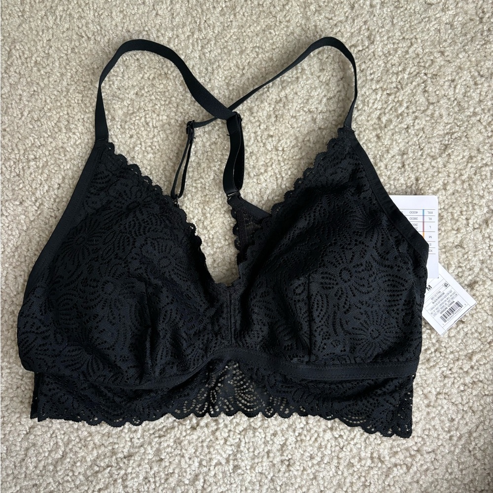 Women’s lace cross back bralette